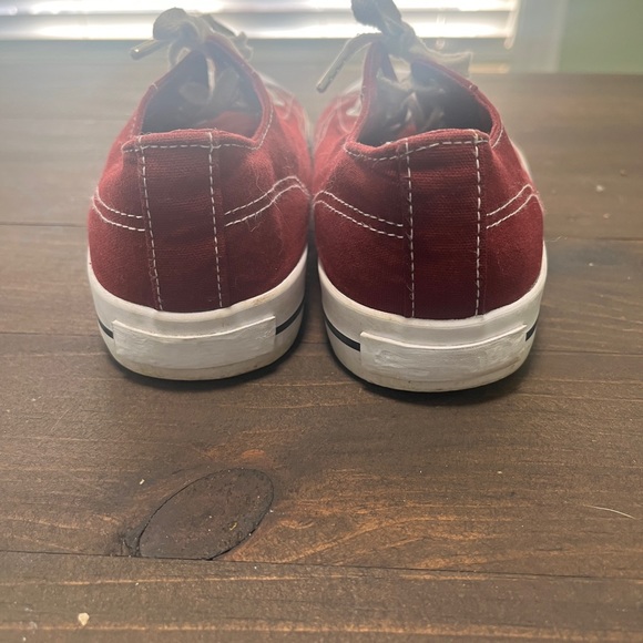 Airwalk Size 9 - Picture 4 of 7